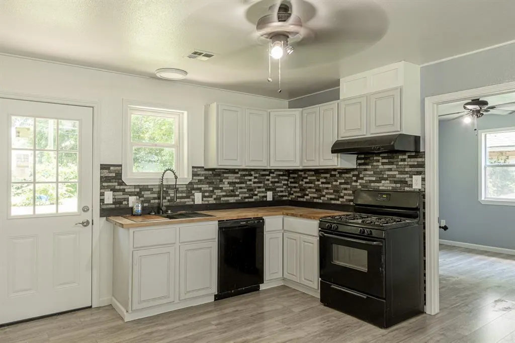 Photo 5 — 124 W Brule Street, Purcell, OK 73080