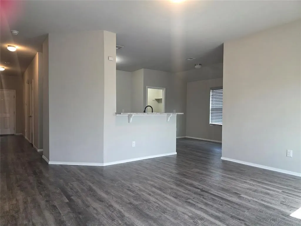 Photo 3 — 2928 Westbrook Street, Chickasha, OK 73018