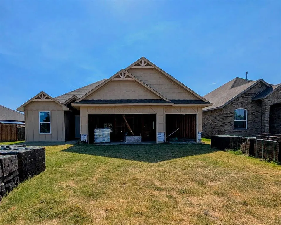 Front exterior — 1417 Jaxon Court, Yukon, OK 73099