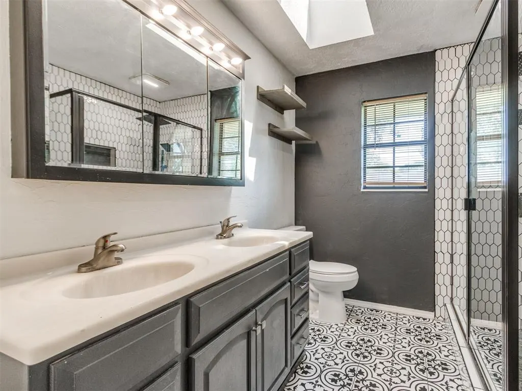 Photo 28 — 1108 NE 25th Street, Moore, OK 73160