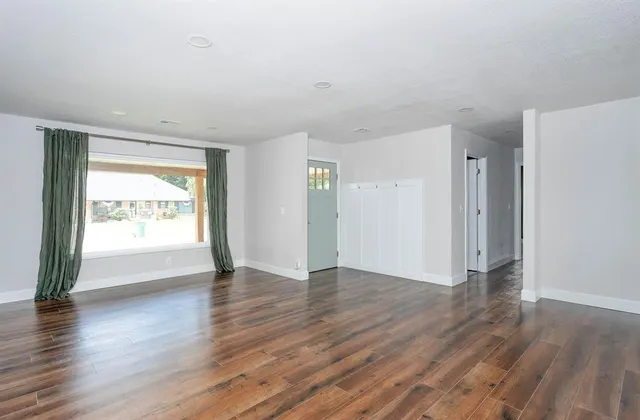 Photo 8 — 3130 NW 60th Street, Oklahoma City, OK 73112