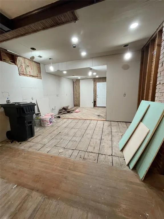 Photo 4 — 613 NW 32nd Street, Oklahoma City, OK 73118