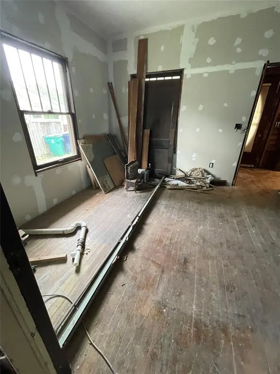 Photo 9 — 613 NW 32nd Street, Oklahoma City, OK 73118