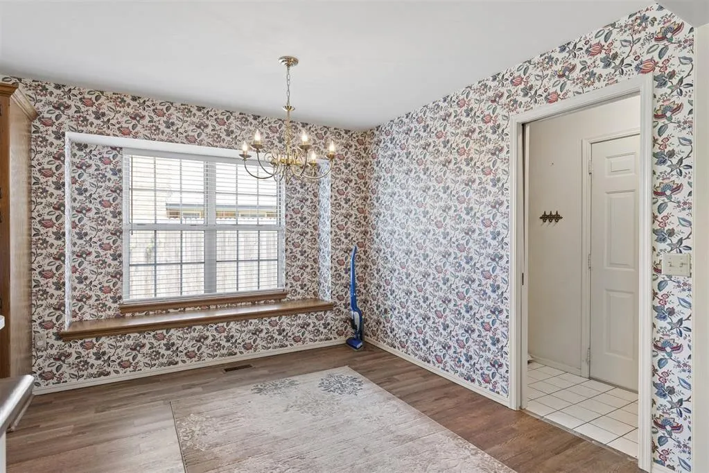 Photo 12 — 4813 E Wilcox Lane, Yukon, OK 73099