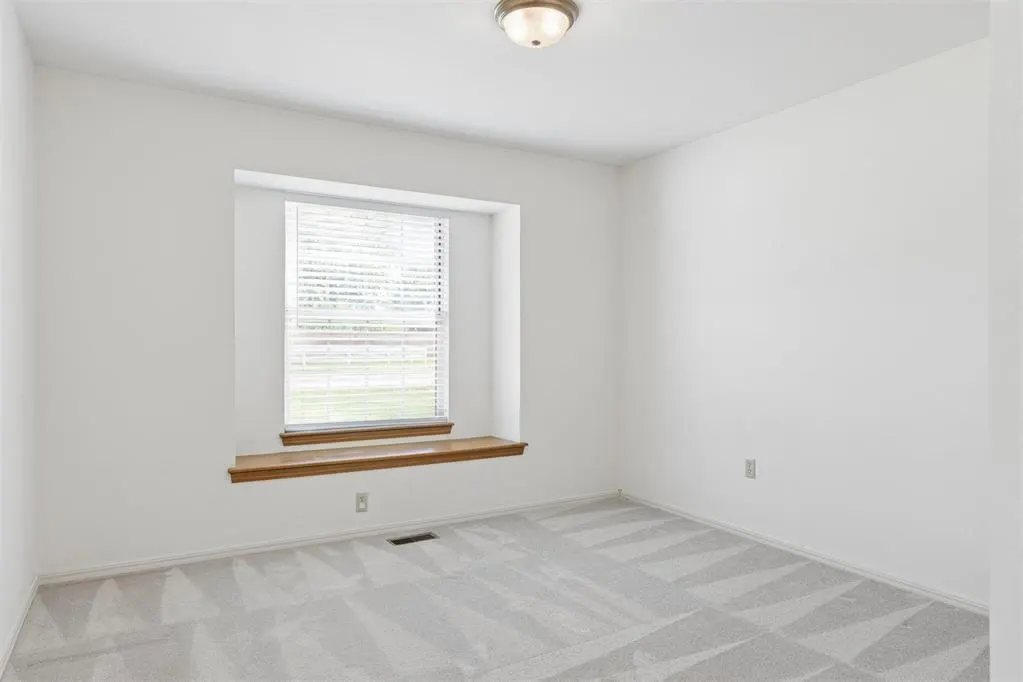 Photo 21 — 4813 E Wilcox Lane, Yukon, OK 73099