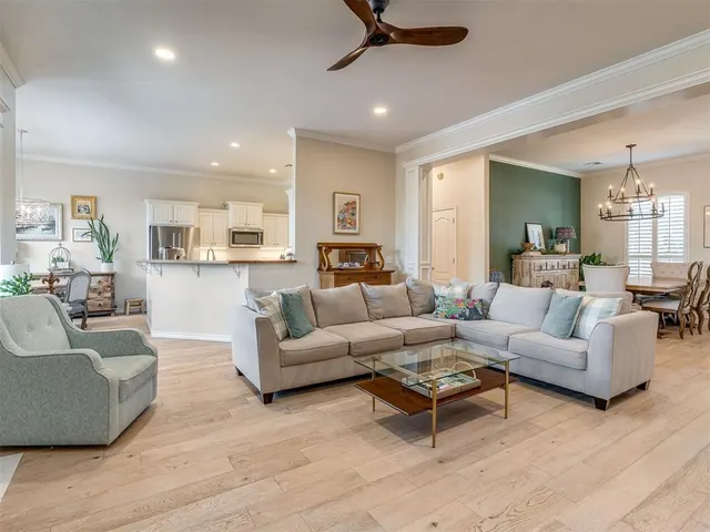 Photo 8 — 10625 NW 37th Street, Yukon, OK 73099