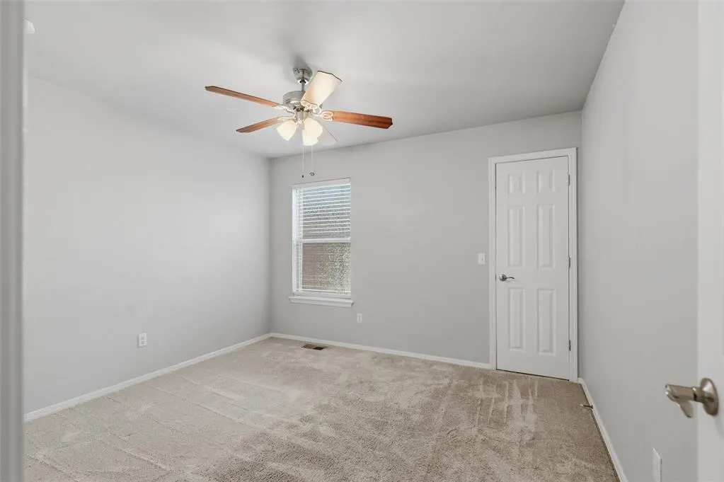 Photo 19 — 709 Palo Verde Court, Yukon, OK 73099