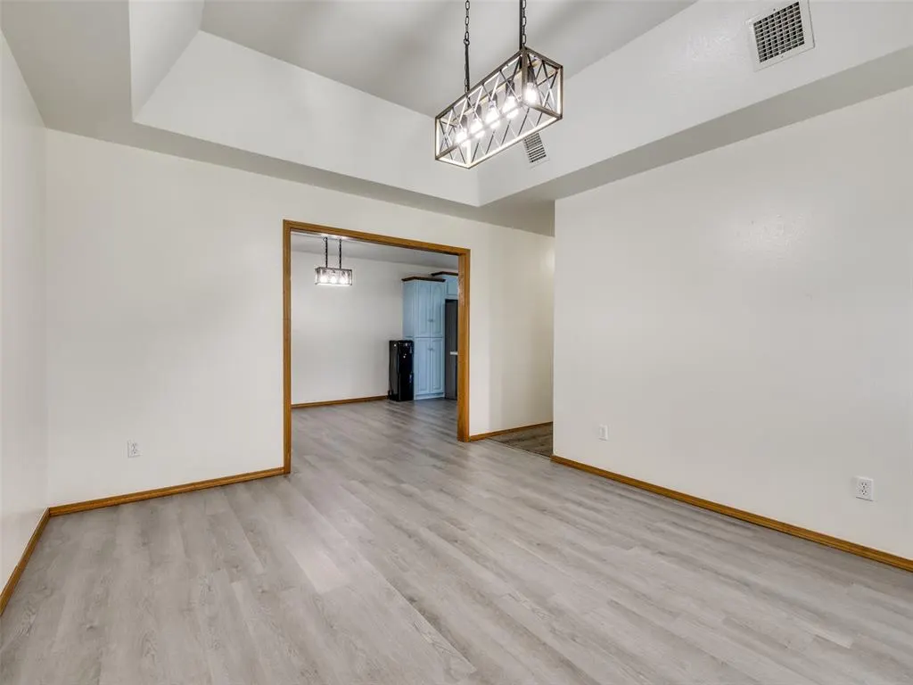 Photo 14 — 34382 W 221st Street, Bristow, OK 74010