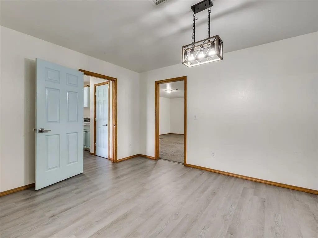 Photo 18 — 34382 W 221st Street, Bristow, OK 74010