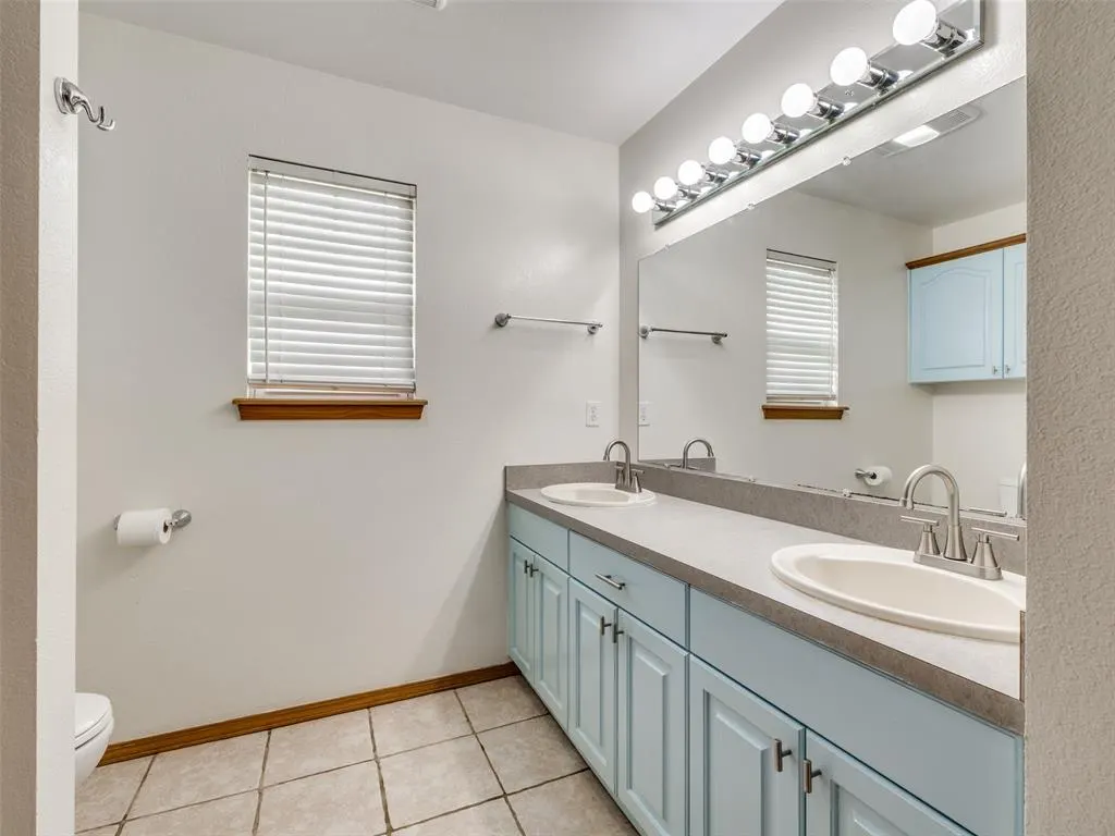 Photo 30 — 34382 W 221st Street, Bristow, OK 74010