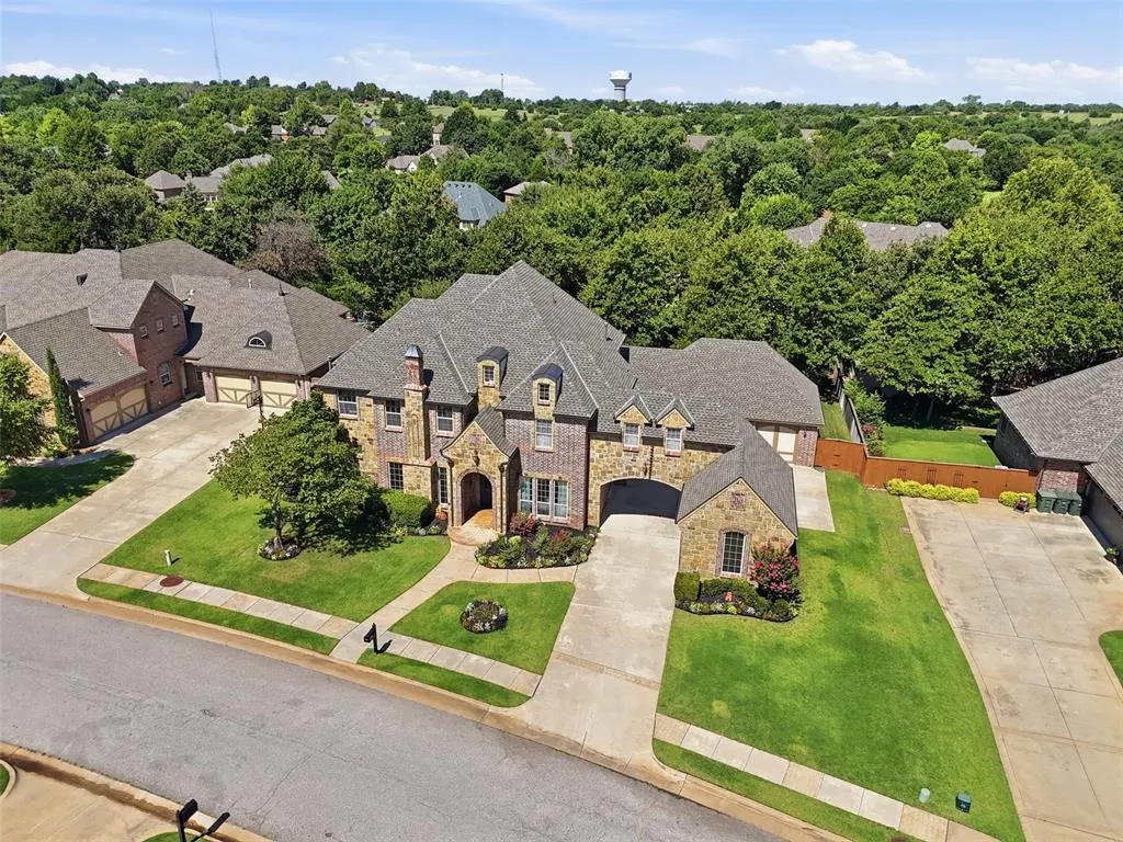 Photo 4 — 4301 Slate Bridge Road, Edmond, OK 73034
