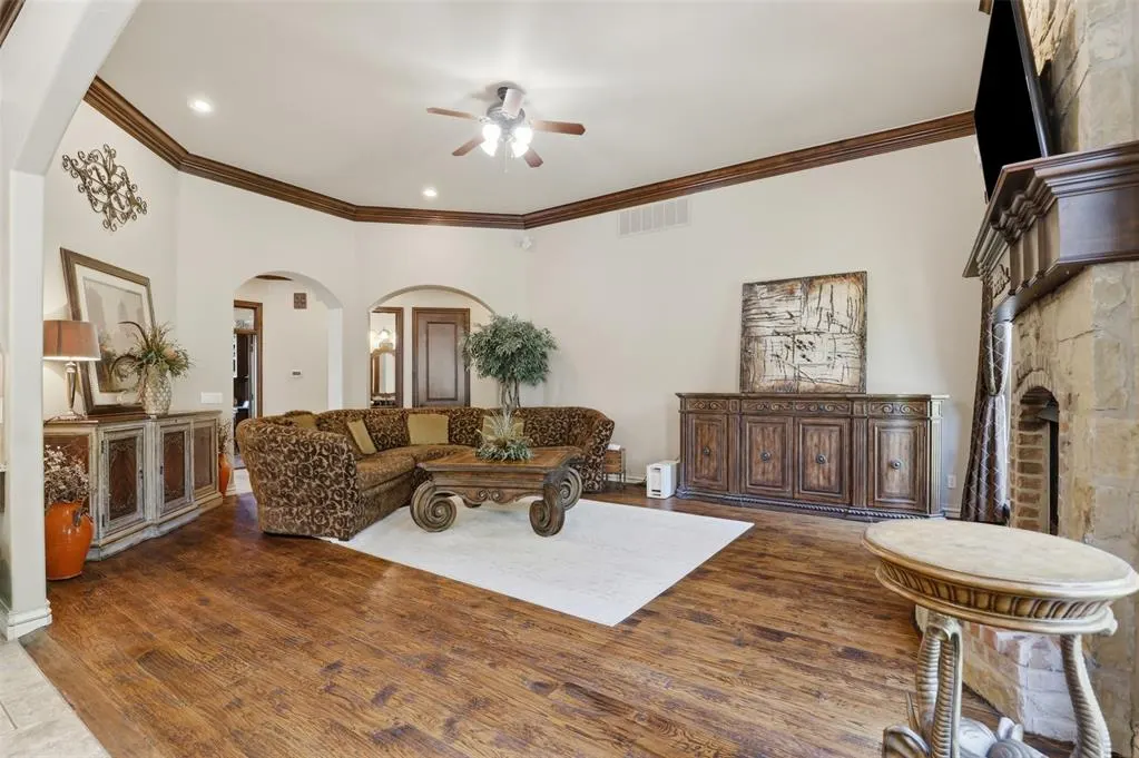 Photo 9 — 4301 Slate Bridge Road, Edmond, OK 73034
