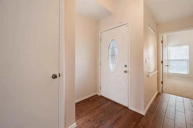 Photo 5 — 12800 Brandon Place, Oklahoma City, OK 73142