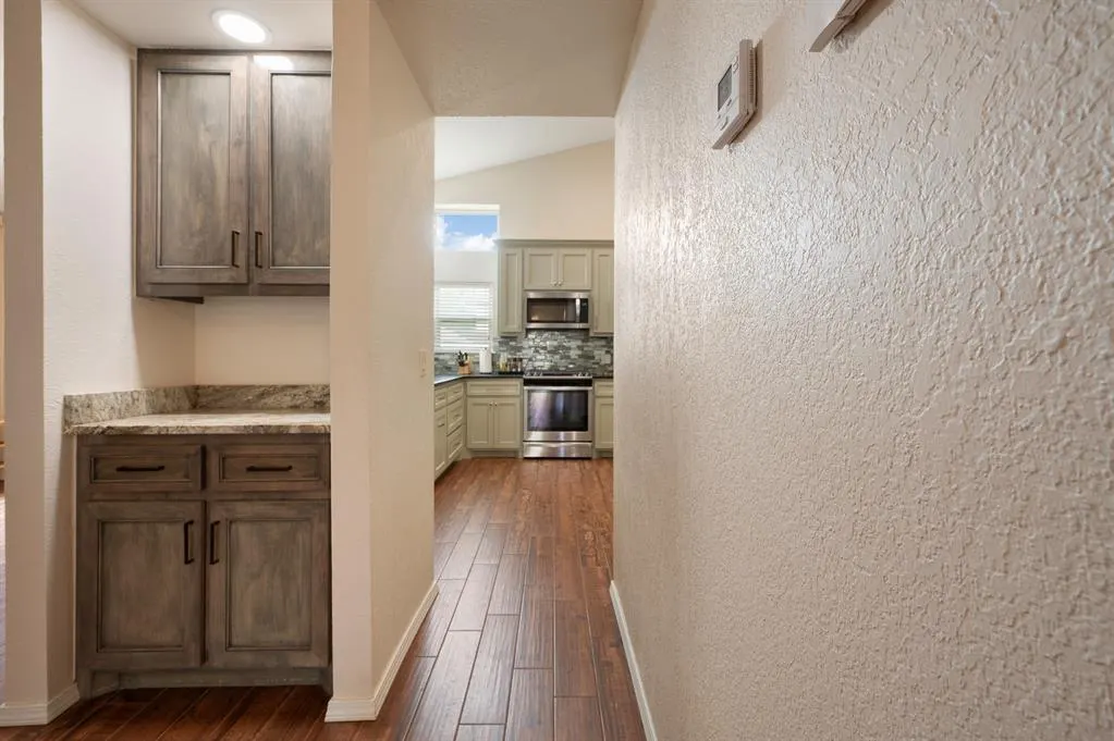 Photo 21 — 12800 Brandon Place, Oklahoma City, OK 73142