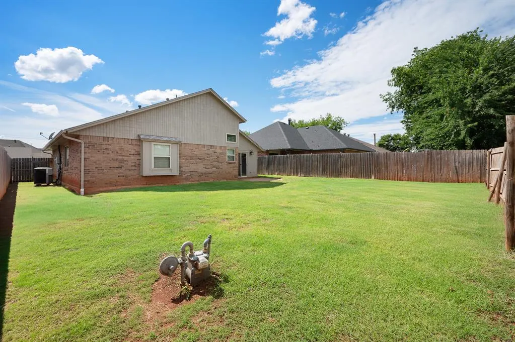 Photo 47 — 12800 Brandon Place, Oklahoma City, OK 73142