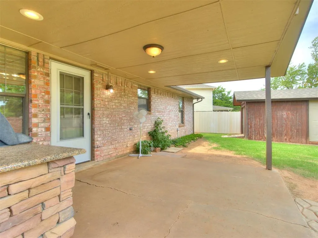 Photo 34 — 9304 Mayview Circle, Oklahoma City, OK 73159