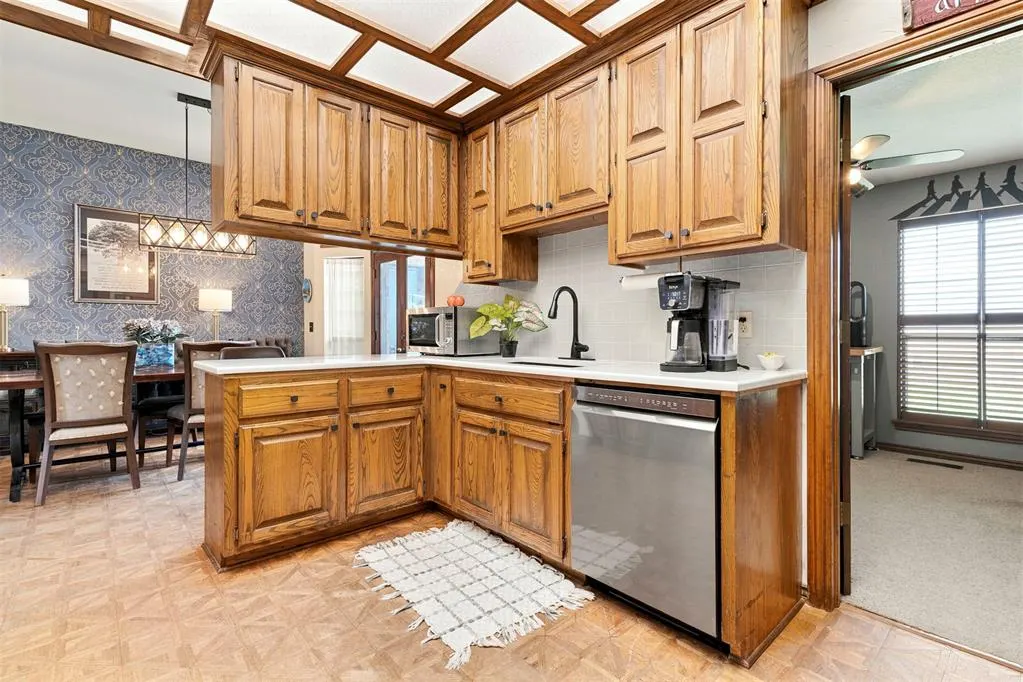 Photo 8 — 1316 Windsor Place, Shawnee, OK 74804