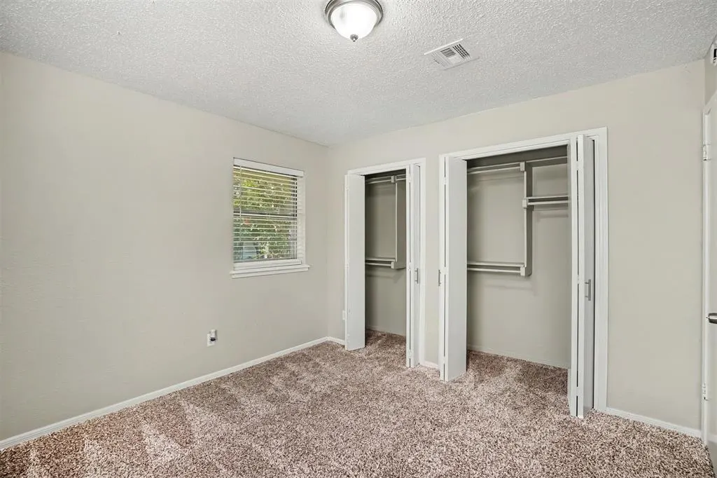 Photo 8 — 2340 SW 90th Street, Oklahoma City, OK 73159