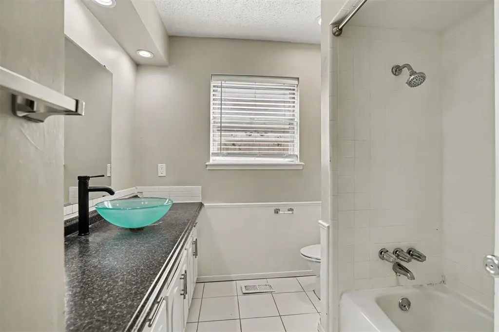 Photo 14 — 2340 SW 90th Street, Oklahoma City, OK 73159