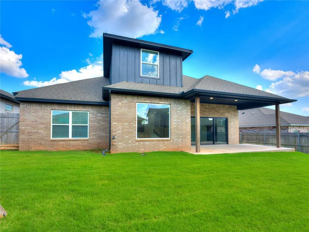 Photo 41 — 7405 NW 158th Street, Edmond, OK 73013