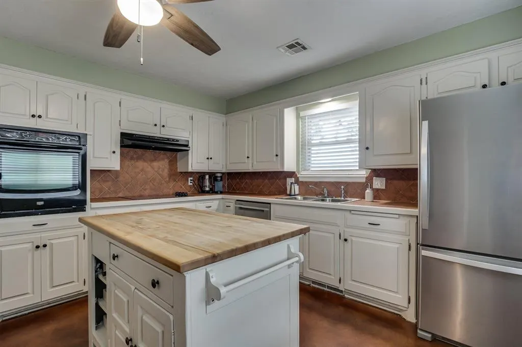 Photo 16 — 4028 NW 62nd Terrace, Oklahoma City, OK 73112