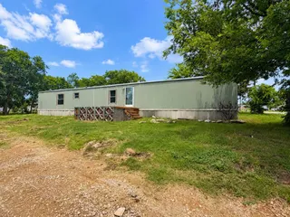 Sold home at 206 W Tahlequah Avenue