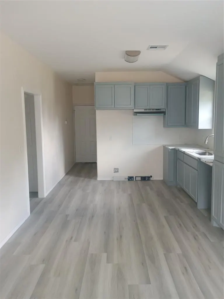 Photo 3 — 709 E Main Street, Ardmore, OK 73401