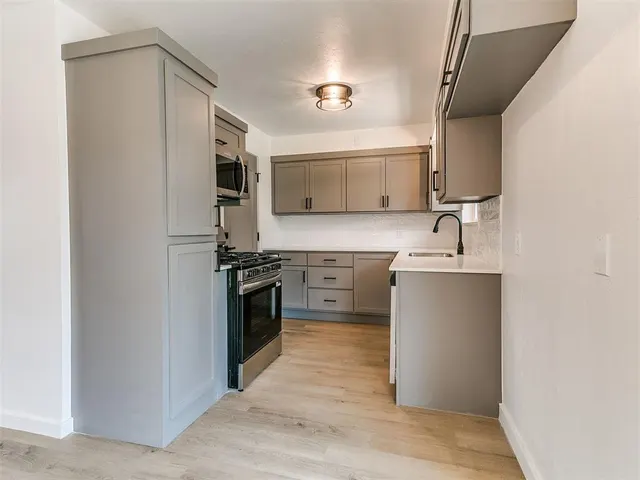 Photo 4 — 3037 SW 65th Place, Oklahoma City, OK 73159