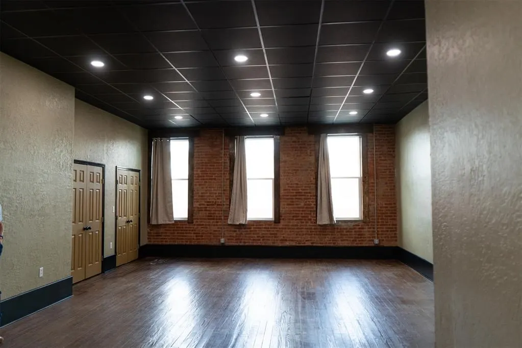 Photo 3 — 102 E Broadway Street Unit A, Lexington, OK 73051