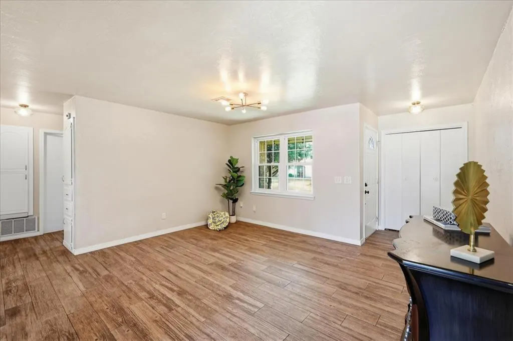 Photo 5 — Address unavailable, Edmond, OK 73003