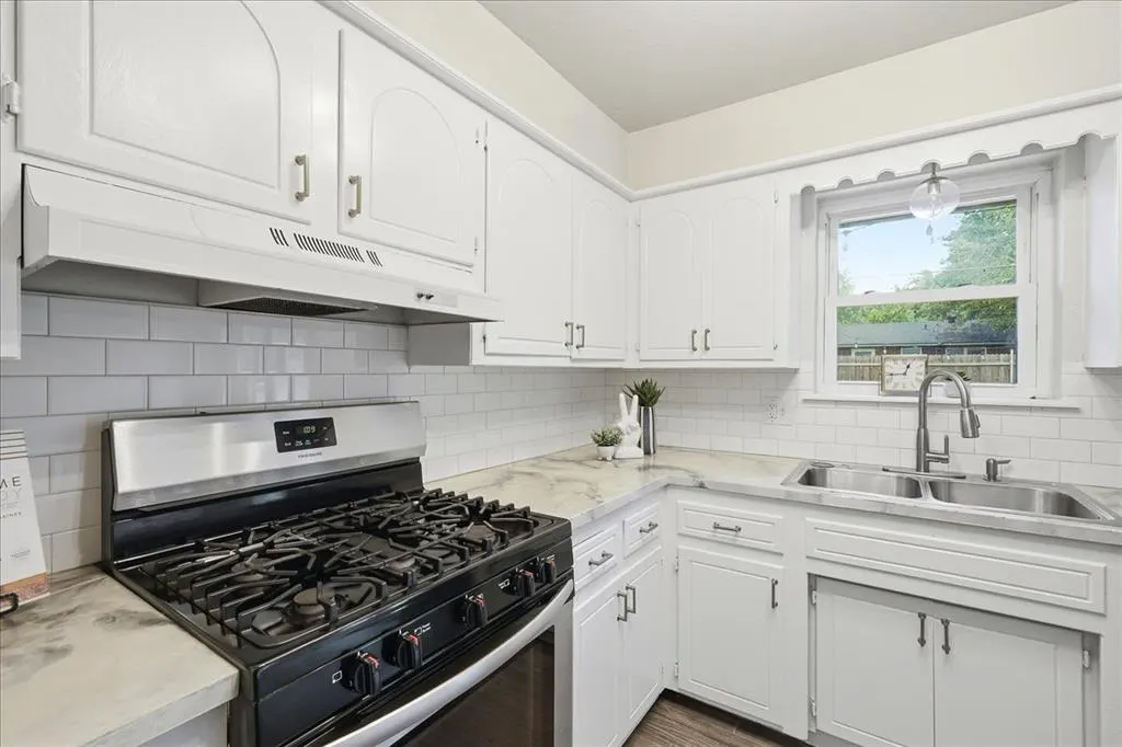 Photo 11 — Address unavailable, Edmond, OK 73003