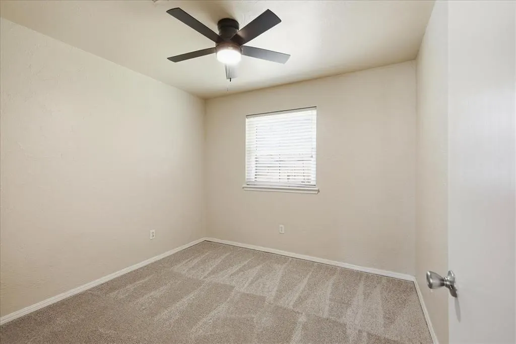 Photo 16 — Address unavailable, Edmond, OK 73003