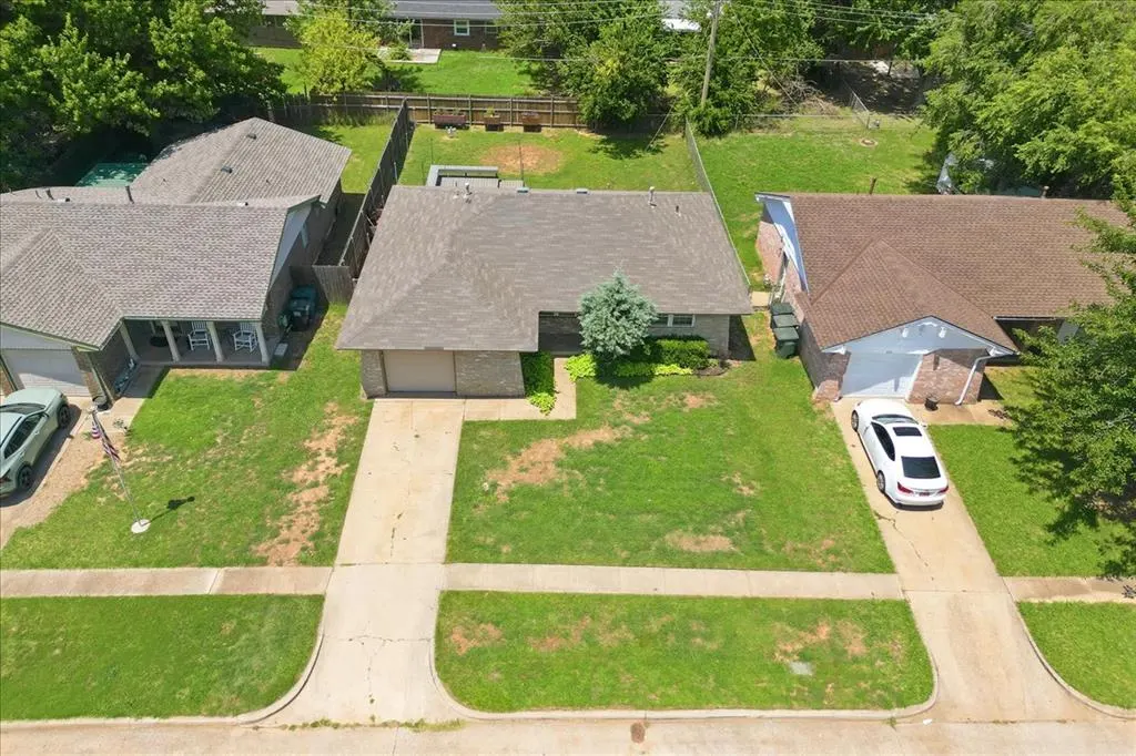 Photo 35 — Address unavailable, Edmond, OK 73003