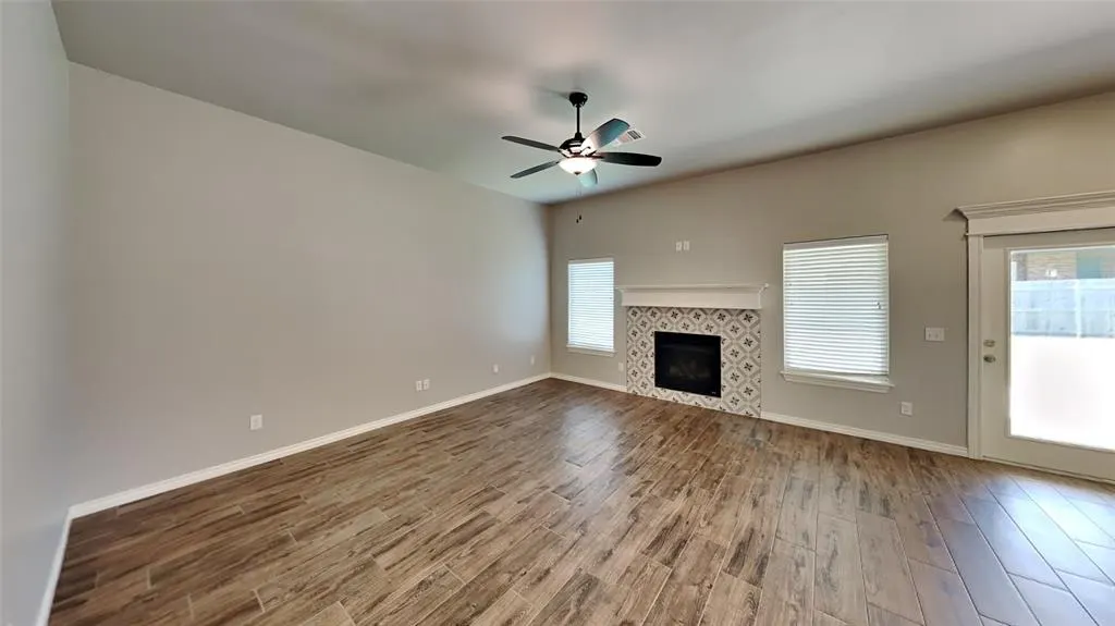 Photo 4 — 9108 NW 119th Street, Yukon, OK 73099