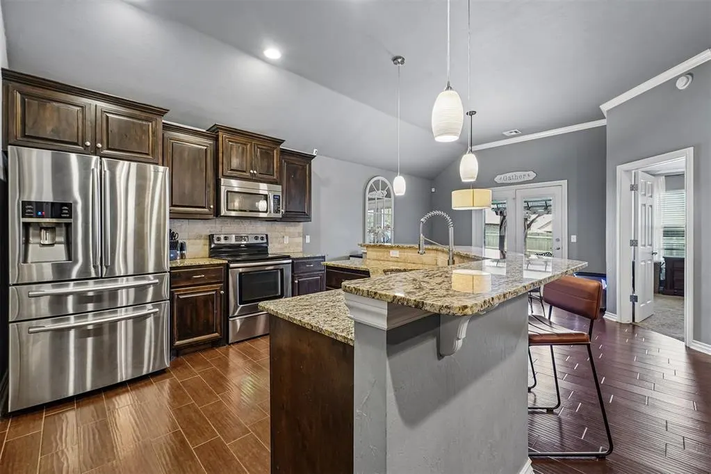 Photo 3 — 9109 NW 90th Circle, Yukon, OK 73099