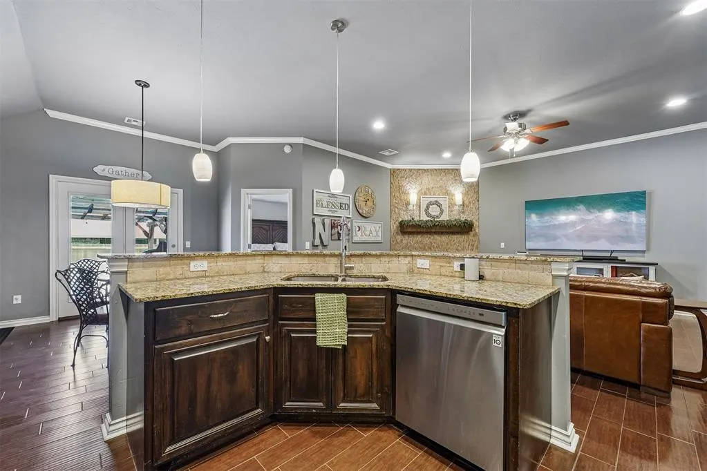 Photo 4 — 9109 NW 90th Circle, Yukon, OK 73099