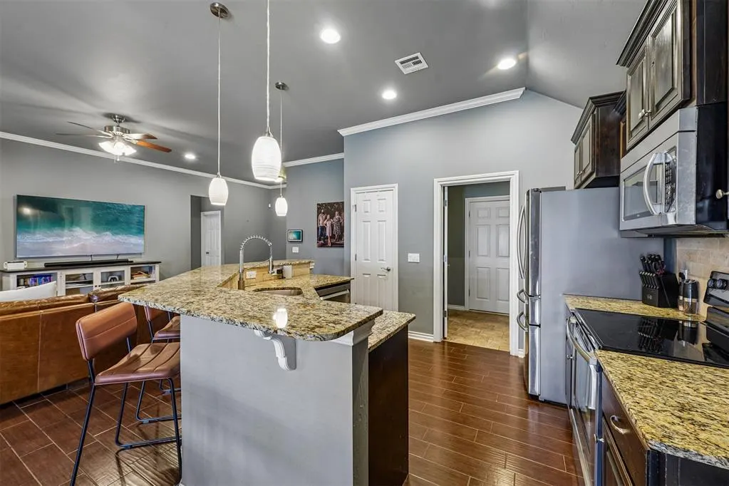 Photo 5 — 9109 NW 90th Circle, Yukon, OK 73099