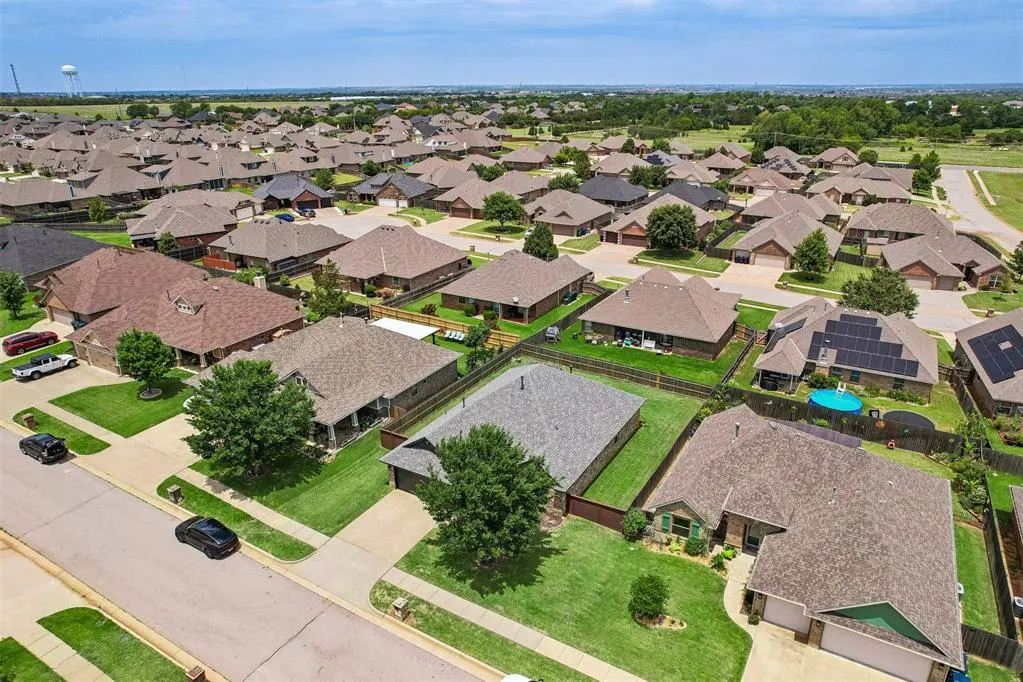 Photo 32 — 9109 NW 90th Circle, Yukon, OK 73099