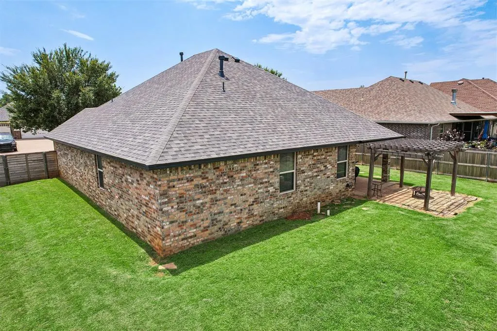 Photo 37 — 9109 NW 90th Circle, Yukon, OK 73099