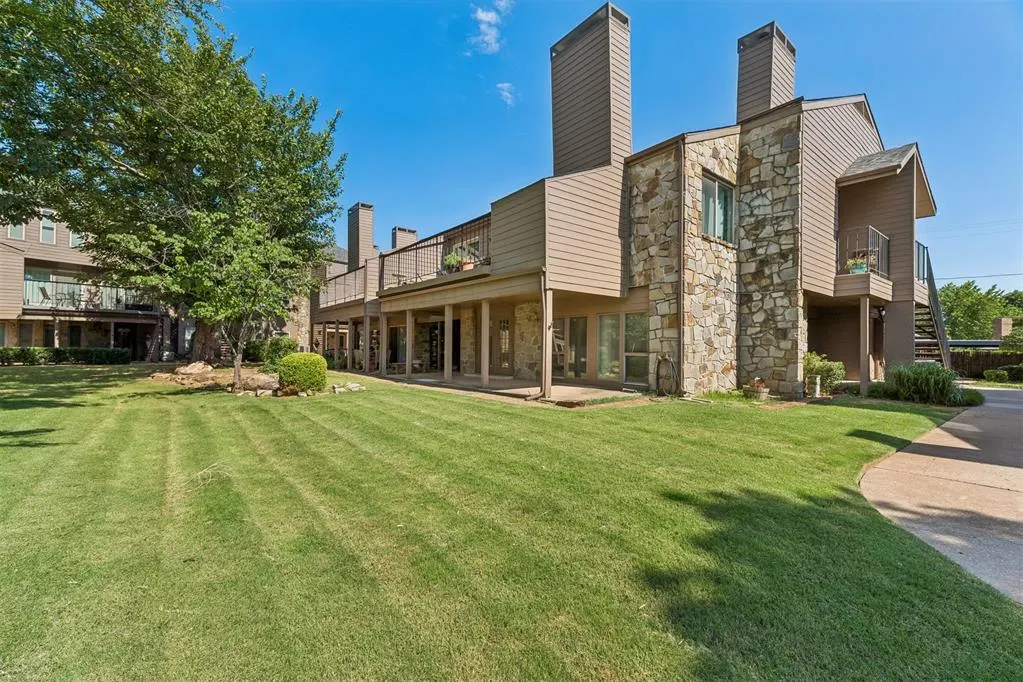 Photo 41 — 6000 N Pennsylvania Avenue 103, Oklahoma City, OK 73112