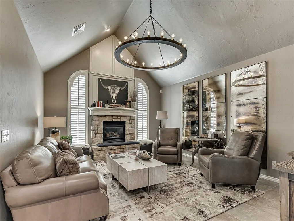 Photo 13 — 205 Alyssa Lane, Moore, OK 73160