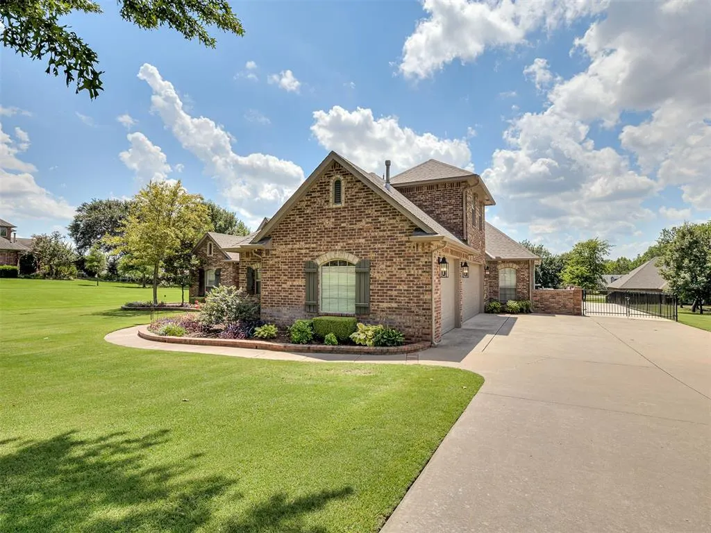 Photo 45 — 205 Alyssa Lane, Moore, OK 73160