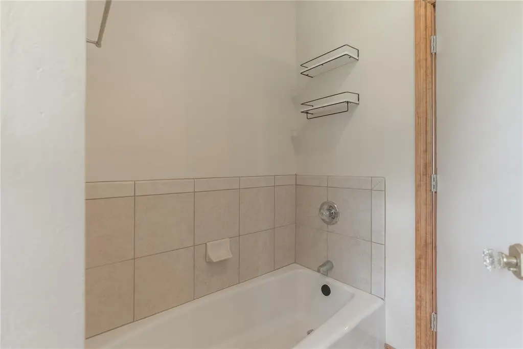Photo 16 — 9625 Djl Drive, Jones, OK 73049