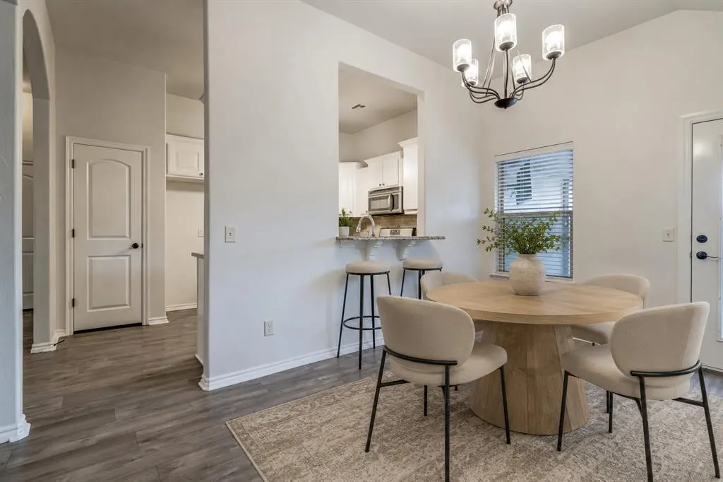 Photo 5 — 17605 Red Tailed Hawk Way, Edmond, OK 73012