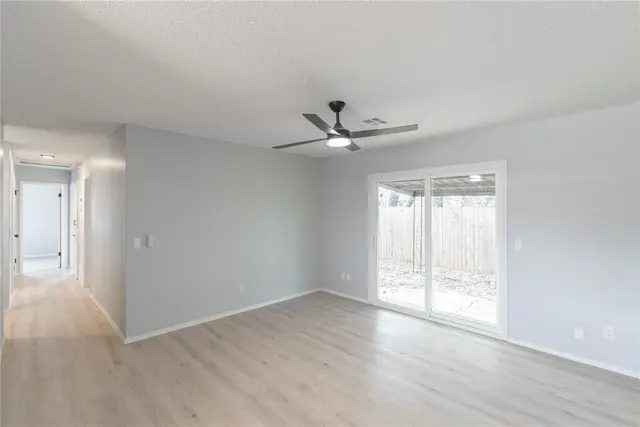 Photo 6 — 901 Shalimar Drive, Oklahoma City, OK 73115