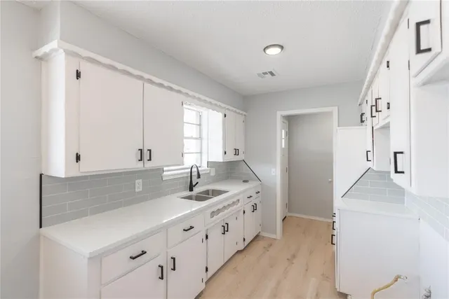 Photo 7 — 901 Shalimar Drive, Oklahoma City, OK 73115