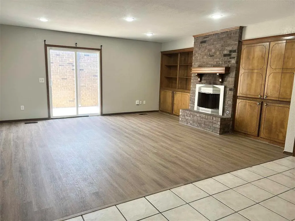 Photo 3 — 2105 NW 118th Terrace, Oklahoma City, OK 73120