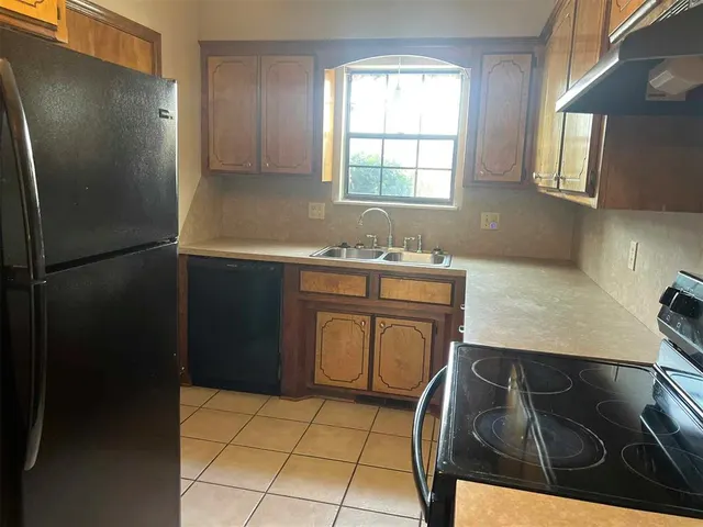 Photo 6 — 2105 NW 118th Terrace, Oklahoma City, OK 73120