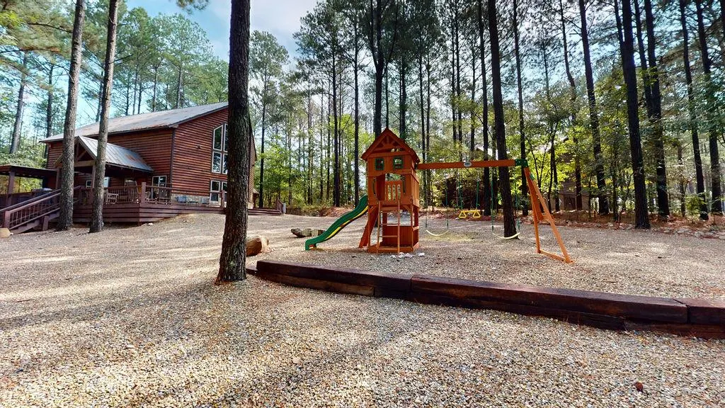 Photo 5 — 48 Olive Branch Road, Broken Bow, OK 74728