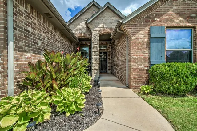 Photo 3 — 905 NW 189th Circle, Edmond, OK 73012